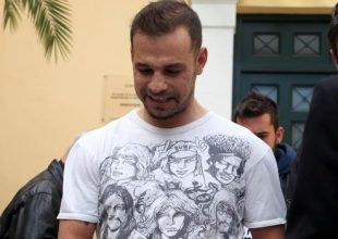 Και ο Ντέμης Νικολαΐδης κατά της UEFA