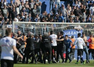 Ξύλο μεταξύ παικτών και οπαδών στο Μπαστιά-Λιόν