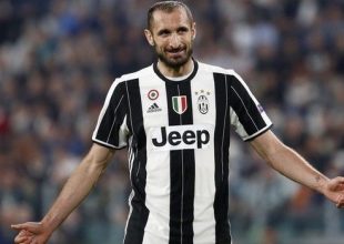 Κιελίνι: «Η Μπαρτσελόνα είναι καρχαρίας που μυρίζει το αίμα»