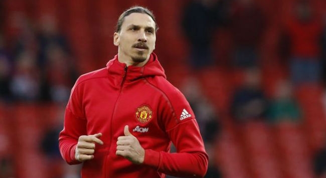 H Γιουνάιτεντ προσφέρει το μπάτζετ μιας ομάδας Champions League στον Ζλάταν! H Γιουνάιτεντ προσφέρει το μπάτζετ μιας ομάδας Champions League στον Ζλάταν!