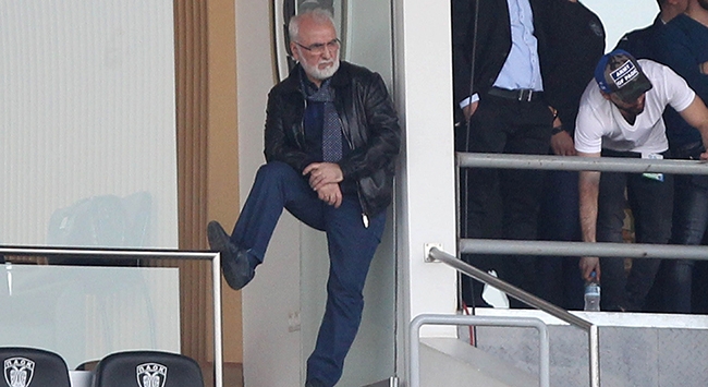 Σαββίδης: «Μελισσανίδη, θα έρθουμε για να πάρουμε αυτό που μας ανήκει» Σαββίδης: «Μελισσανίδη, θα έρθουμε για να πάρουμε αυτό που μας ανήκει»