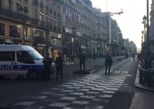 Νεκρός αστυνομικός σε επεισόδιο με πυροβολισμούς στα Ηλύσια Πεδία στο Παρίσι