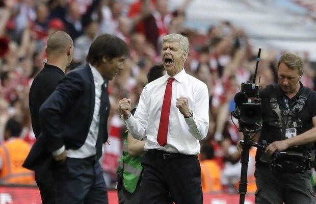 Ανανέωσαν για δύο χρόνια Άρσεναλ και Βενγκέρ