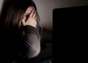 «Μπλε Φάλαινα»: Πως λειτουργούν οι διαχειριστές, τι ζητάνε από τα παιδιά