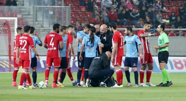 Δίωξη από Σιμιτζόγλου για το Ολυμπιακός-Πλατανιάς Δίωξη από Σιμιτζόγλου για το Ολυμπιακός-Πλατανιάς