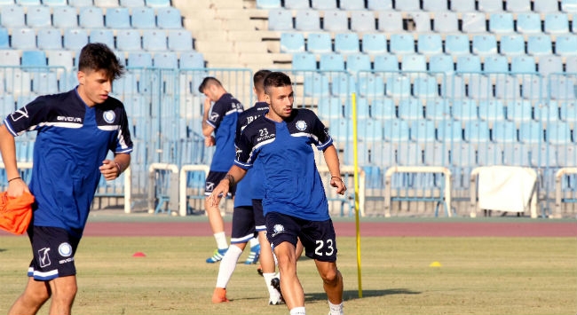 Αναμονή… ωρών στον Ηρακλή Αναμονή… ωρών στον Ηρακλή