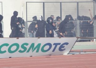 Επεισόδια και στα επίσημα του Πανθεσσαλικού (VIDEO)