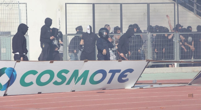 Επεισόδια και στα επίσημα του Πανθεσσαλικού (VIDEO)