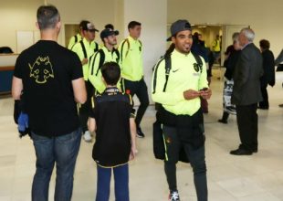 «Σκέφτονται τα συμβόλαια τους…»
