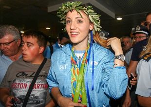 «Χρυσή» στο Μόναχο η Άννα Κορακάκη!