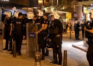 Επεισόδια το βράδυ στην Ταξίμ μεταξύ οπαδών Ολυμπιακού και Φενέρ (video)