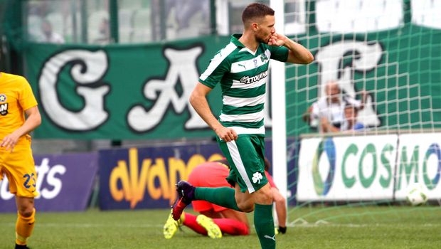 Έκρηξη της Κανέλλη υπέρ του Μπεργκ: Αδικία! (vid)