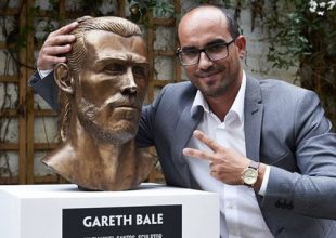 Ο γλύπτης του Ρονάλντο ξαναχτύπησε! Νέο “θύμα” του ο Μπέιλ