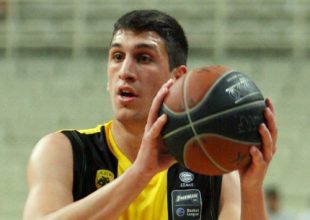 Λαρεντζάκης: «Δώσαμε χαρά στο κόσμο μας»