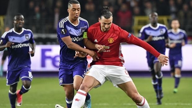 Παίρνει Τίλεμανς η Μονακό Παίρνει Τίλεμανς η Μονακό