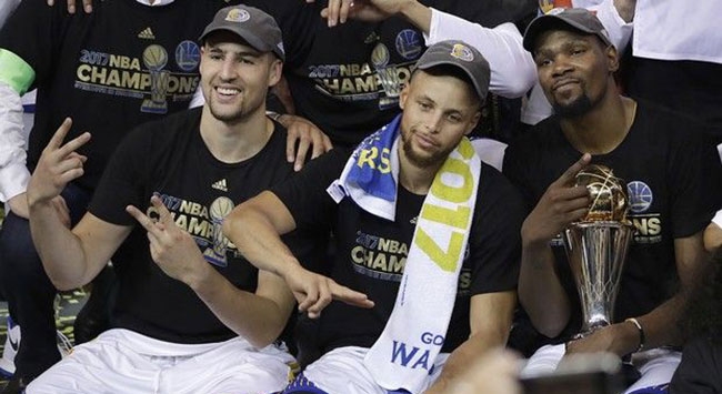 Ράπισμα σε Τραμπ από τους πρωταθλητές Warriors!