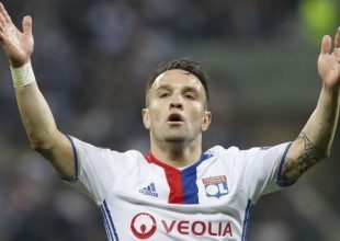 Στη Φενέρμπαχτσε ο Βαλμπουενά