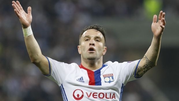 Στη Φενέρμπαχτσε ο Βαλμπουενά