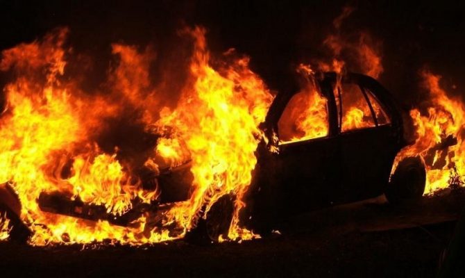 Νέοι διάλογοι για τους εμπρησμούς: «Θα δωρίσω στον διευθυντή των φυλακών το διαρκείας μου στον ΠΑΟΚ»