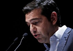 Παρέμβαση του πρωθυπουργού για τα σκουπίδια