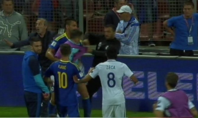 Το βίντεο-ΣΟΚ της επίθεσης των Βόσνιων στους παίκτες της Εθνικής μας! (video)