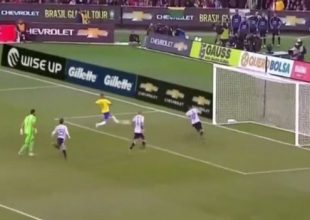 Δεν χάνεται αυτό το γκολ!