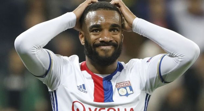 Η Λιόν ζητάει 67.000.000 ευρώ για τον Λακαζέτ