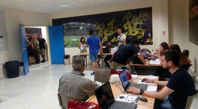 Ξεκίνησε με.. τρέλα η διάθεση των διαρκείας! (PICS)