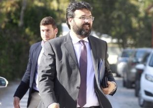 Συμφωνία Βασιλειάδη – Τόσκα για τον τρόπο πάταξης της βίας στα γήπεδα
