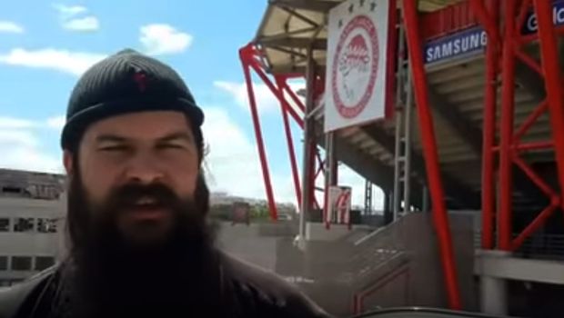 «Ειδωλολατρικός ναός το Καραϊσκάκη»
