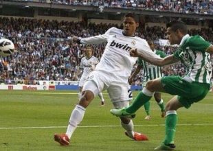 «Απέρριψε πρόταση της ΑΕΚ, ο Άλεξ Μαρτίνεθ”