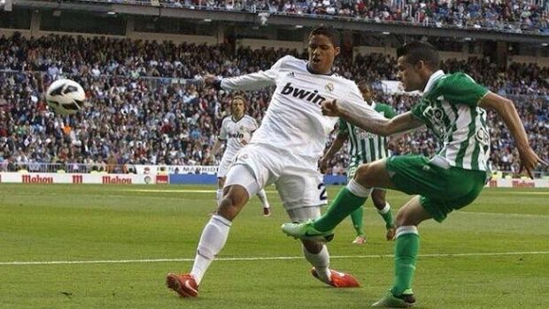 «Απέρριψε πρόταση της ΑΕΚ, ο Άλεξ Μαρτίνεθ”