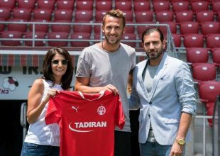 Πέκχαρτ: «Με αυτά που μου πρόσφερε η ΑΕΚ δεν ήταν δυνατό να μείνω»