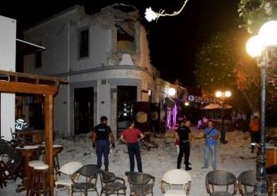 Παπαζάχος: Αναμένονται μεγάλοι μετασεισμοί. Προσοχή μην έχουμε θύματα