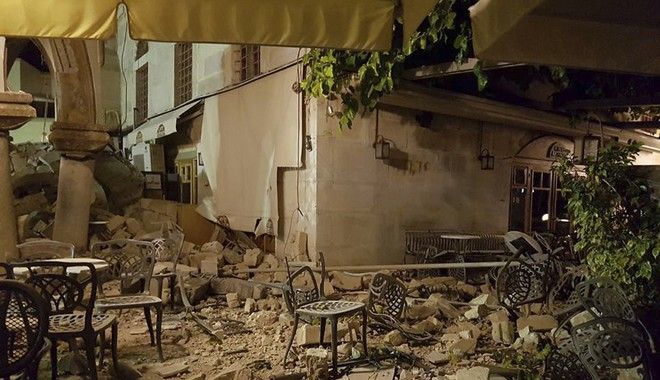 Σεισμός 6,4 ρίχτερ στα Δωδεκάνησα. Δύο νεκροί στην Κω Σεισμός 6,4 ρίχτερ στα Δωδεκάνησα. Δύο νεκροί στην Κω