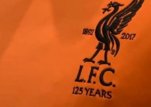 Η τρίτη εμφάνιση της Λίβερπουλ θυμίζει εθνική Ολλανδίας