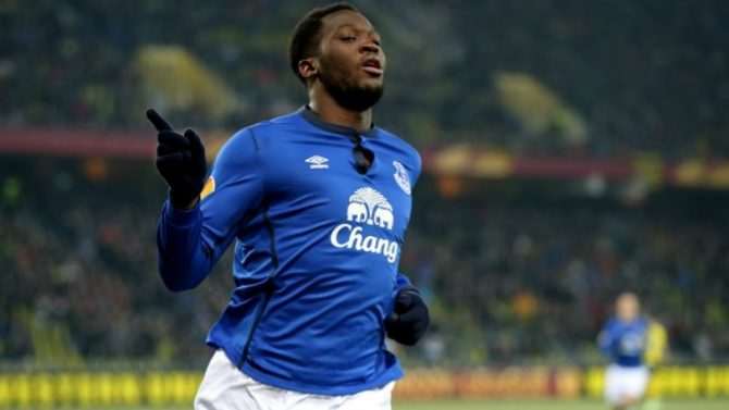 Λευκή επιταγή Κόντε για Λουκάκου