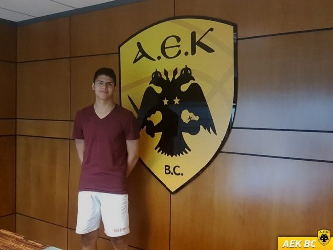 Ο Μιχαήλ στην Εθνική Παίδων