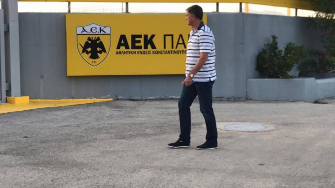 Στα Σπάτα και ο Μπάγεβιτς (VIDEO) Στα Σπάτα και ο Μπάγεβιτς (VIDEO)