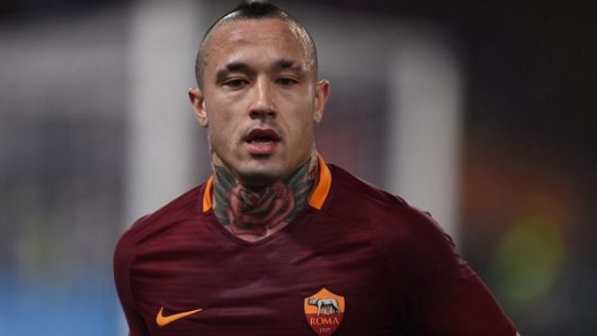 Ανανεώνει στη Ρόμα ο Ναϊνγκολάν