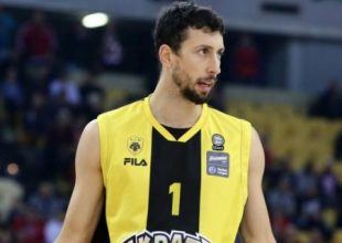Ούκιτς: «Έπαιξα υπέροχα στην ΑΕΚ και παρέμεινα!»