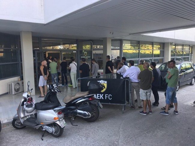 Η «πολιορκία» στο ΟΑΚΑ (PICS) Η «πολιορκία» στο ΟΑΚΑ (PICS)