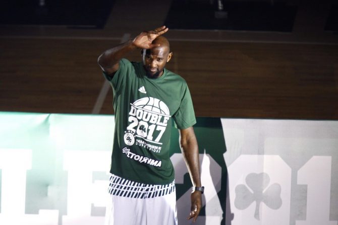 Νέα πρόταση: 1,3 εκατ. η Χίμκι για Σίνγκλετον! Νέα πρόταση: 1,3 εκατ. η Χίμκι για Σίνγκλετον!