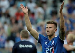 «Επιβεβαιώνω τη συμφωνία με την ΑΕΚ για Τρόιστασον»