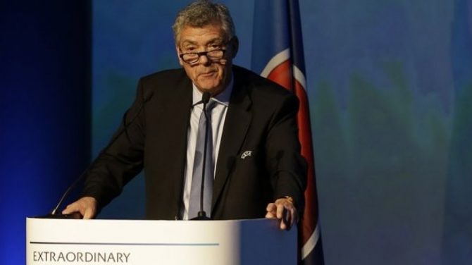 «Χειροπέδες» στον πρόεδρο της Ισπανικής Ομοσπονδίας Ποδοσφαίρου!