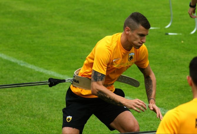 «Φορτσάρει» ο Βράνιες «Φορτσάρει» ο Βράνιες