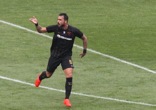 Συγκινητικό το «αντίο» του Ούγκο!