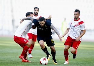 Αποθέωση στη Κροατία για Λιβάϊα