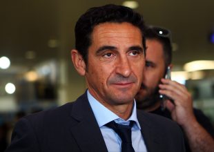 Χιμένεθ: «Να μην τους δώσουμε χώρους»