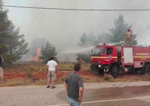 Διακοπές κυκλοφορίας σε Καπανδρίτι και Κάλαμο
